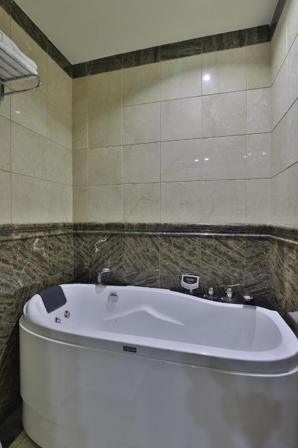 Oyo 335 Manazil Al Ain Grand Hotel Мекка Экстерьер фото